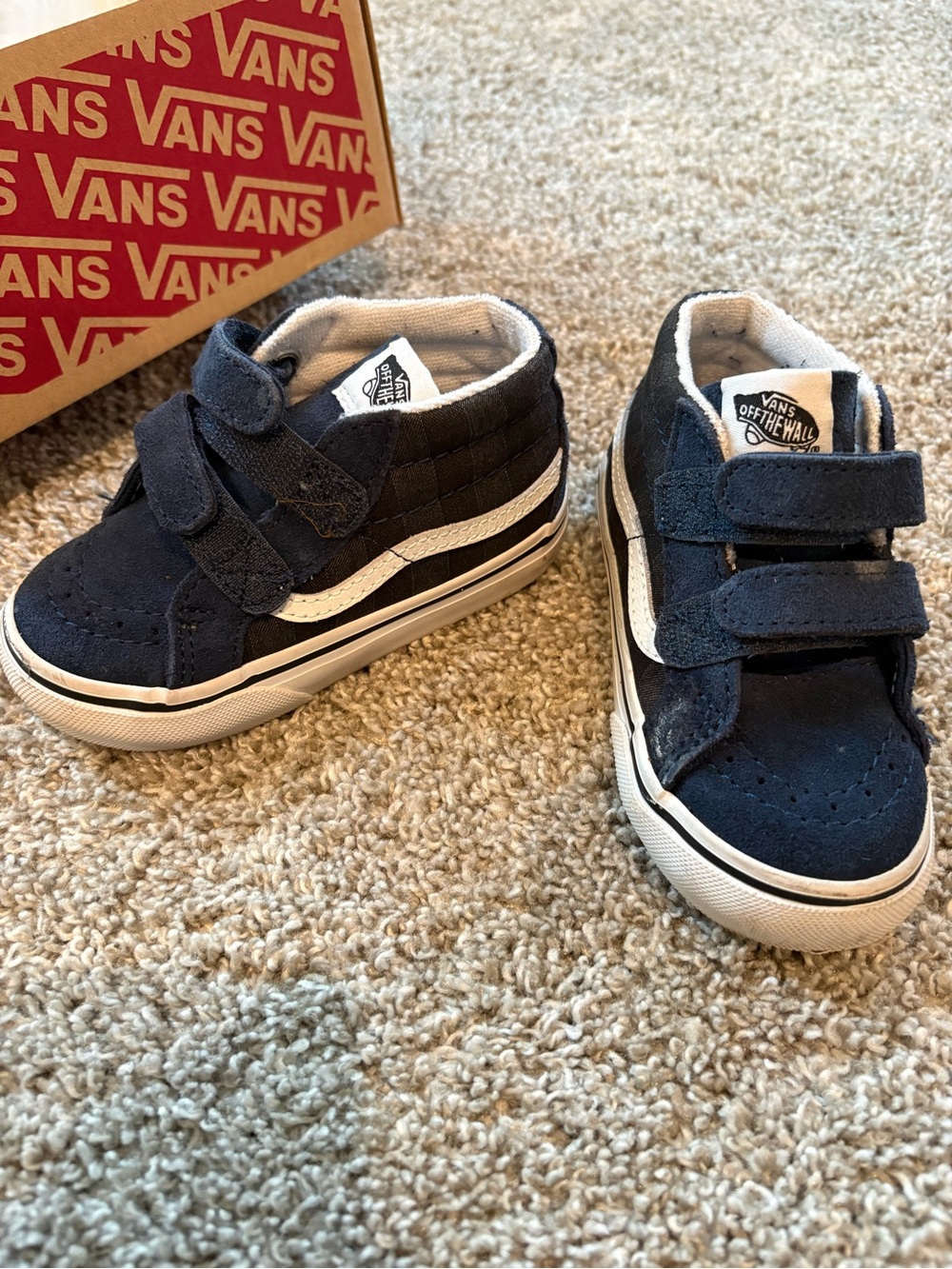Vans Kids Navy Suede Hook & Loop Old Skool Sneakers with White Stripe